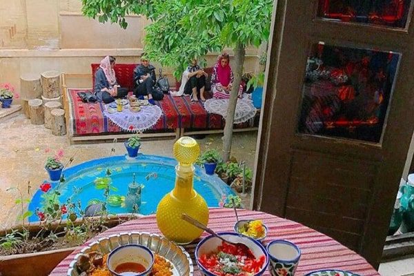 بهترین مزه ها در ۸ رستوران محبوب شیراز!